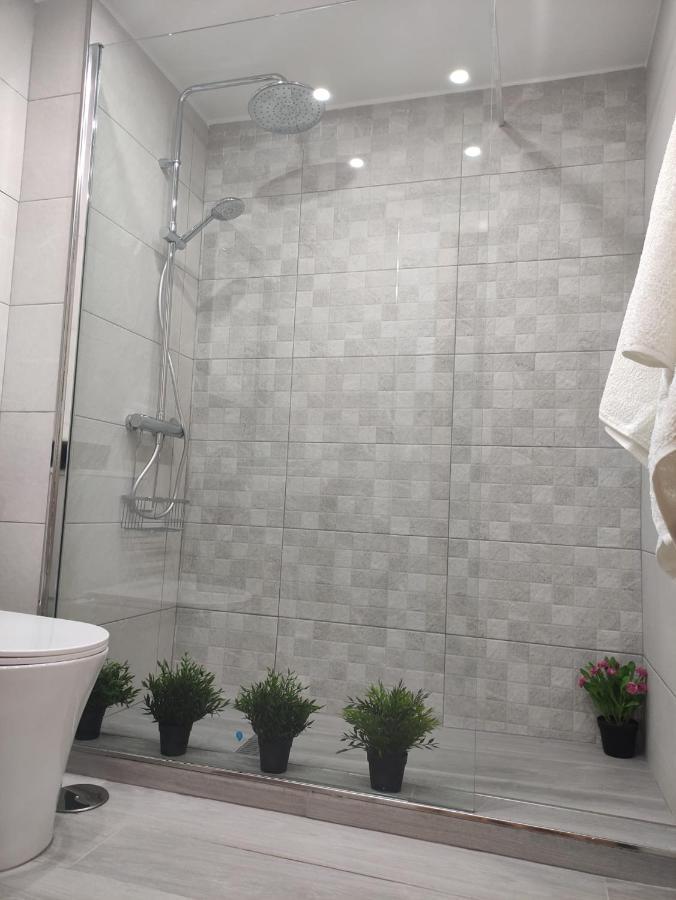 Apartamento La Victoria Málaga Exterior foto